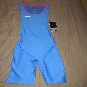 nike weightlifting singlet